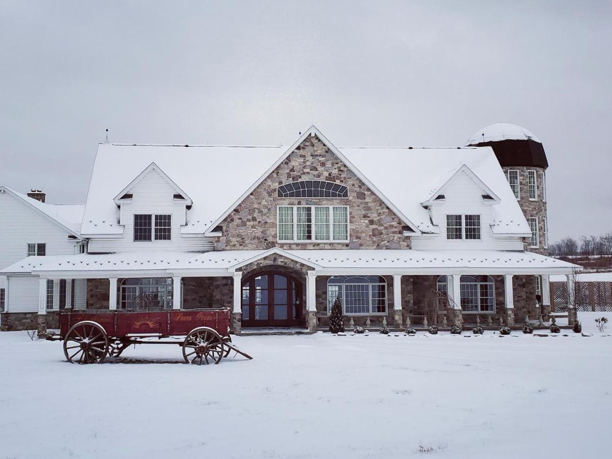 Chelsea Sun Inn Mount Bethel Ngoại thất bức ảnh