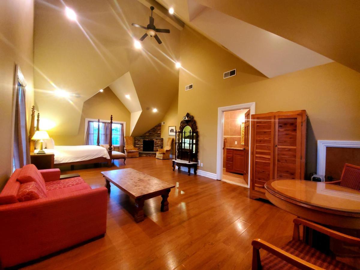 Chelsea Sun Inn Mount Bethel Ngoại thất bức ảnh