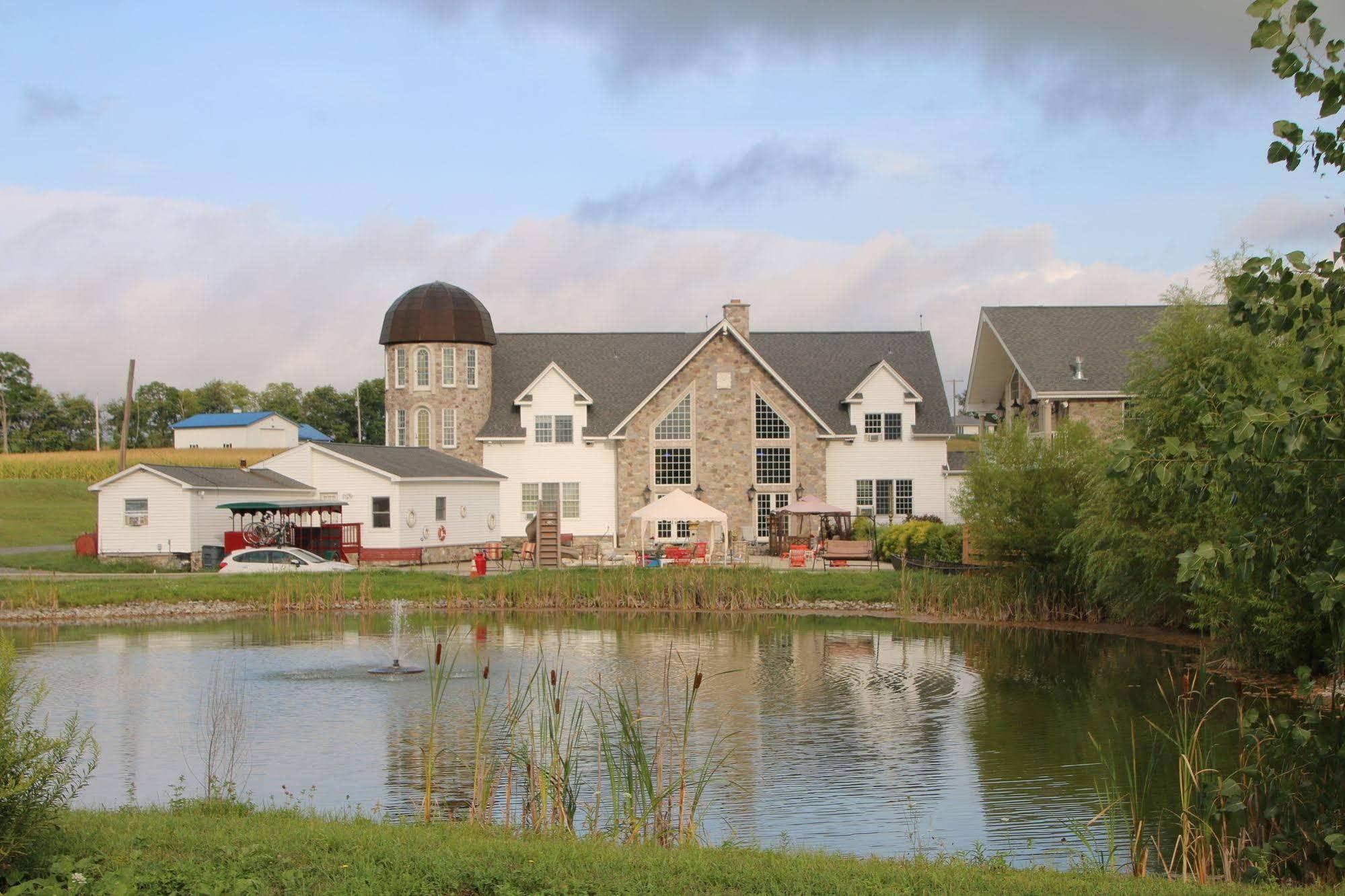 Chelsea Sun Inn Mount Bethel Ngoại thất bức ảnh